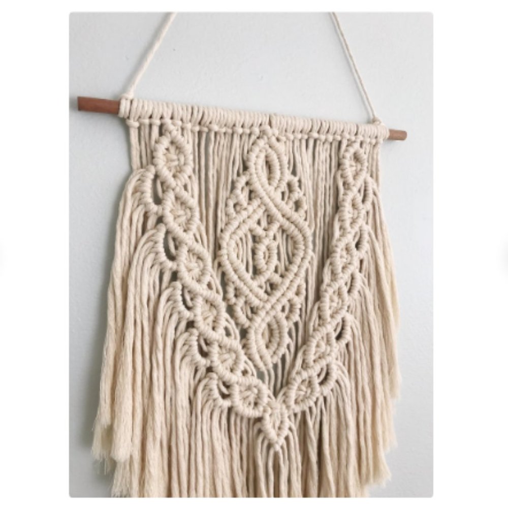 Macrame Wall Hanging Simple Natural Modern - Picture 2 of 4